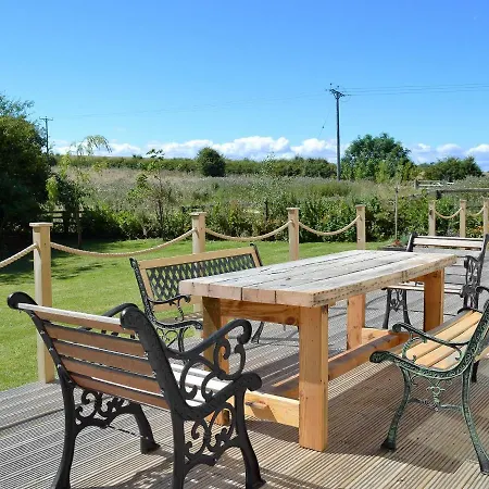 Moor Farm * Reighton